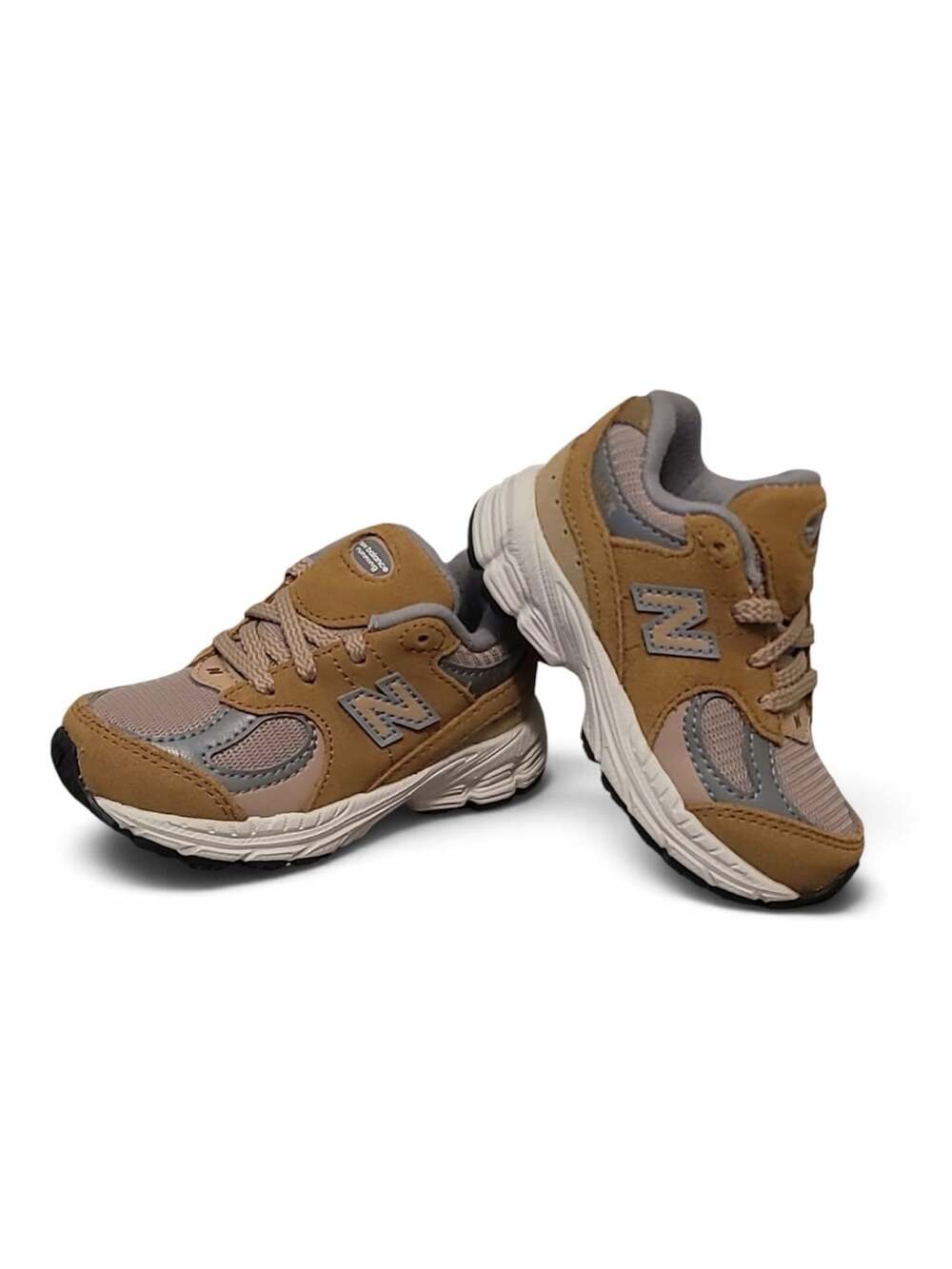 NEW New Balance 2002R Size 6 Toddler Great Plains Incense